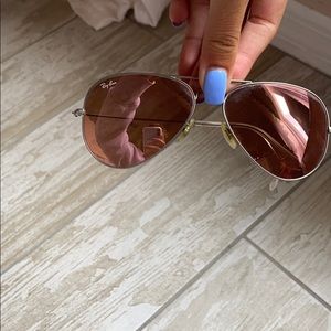 Reflecting ray-bans